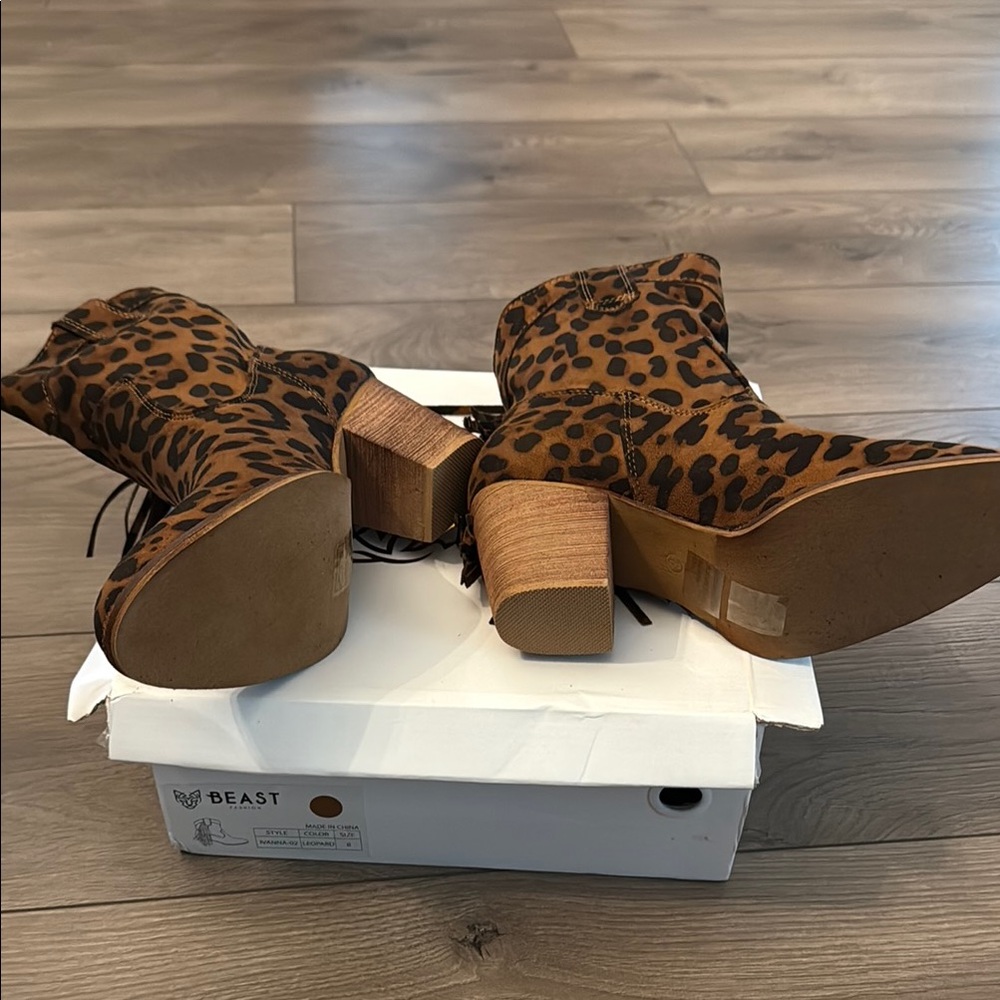 BEAST FASHION Leopard Fringe Ankle Booties NIB - Picture 8 of 8